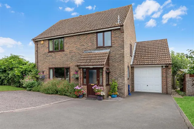 Pitts Orchard, Sturminster Newton DT10 1ER, photo 1