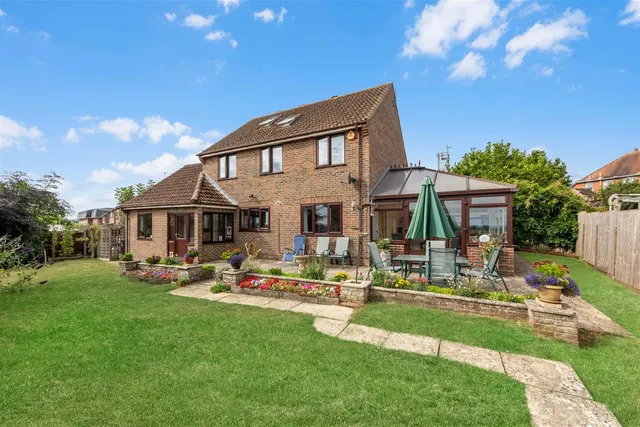 Photo 2 — Pitts Orchard, Sturminster Newton DT10 1ER