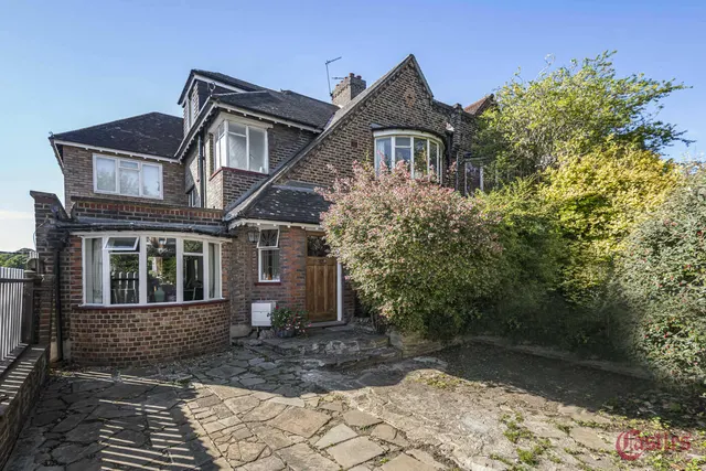Park Road, N8, photo 1