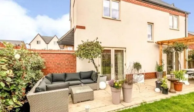 Photo 2 — George Parish Road, Banbury, Oxfordshire, OX16
