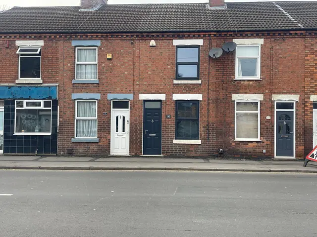 Branston Road, Burton-On-Trent, DE14, photo 1