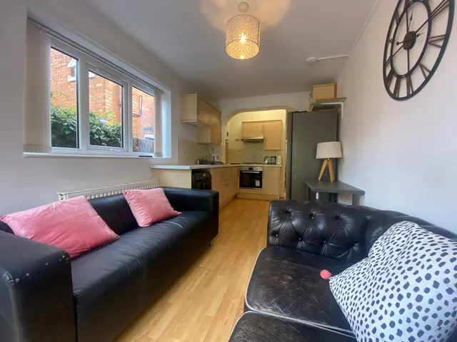 Dartmouth Road, Selly Oak, B29, photo 2