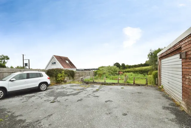 Bodfuan LLANELLI, SA14
