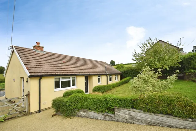 Bodfuan LLANELLI, SA14, photo 2