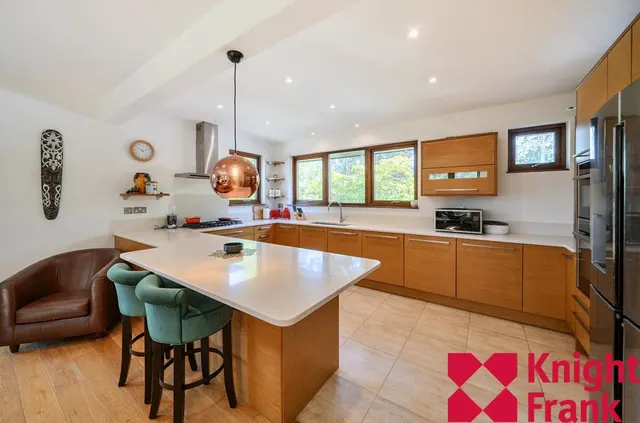 Hurstwood, Ascot, SL5, photo 3