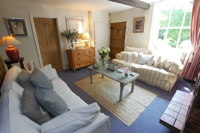 Kings Road, Ashton-under-Lyne, OL6, photo 3