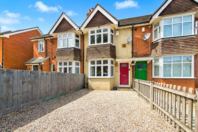 Park Lane, Tilehurst, RG31, photo 1
