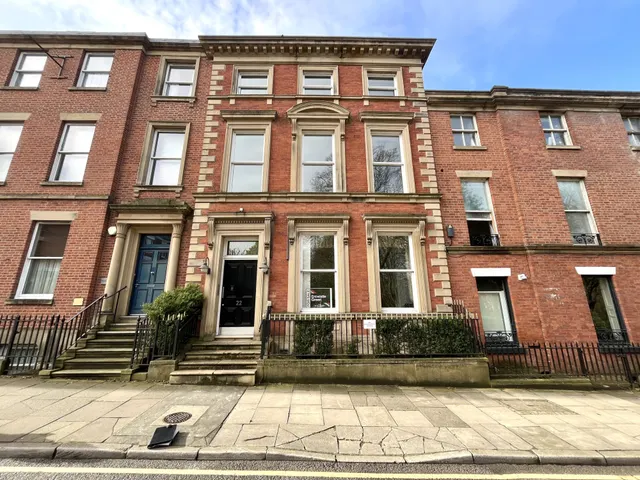 1 bedroom flat — Winckley Square, Preston, Lancashire, PR1 3JJ