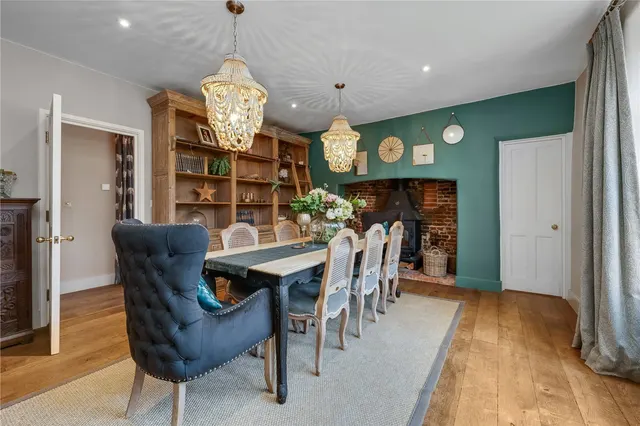 Sutton Park, Sutton Green, GU4, photo 3