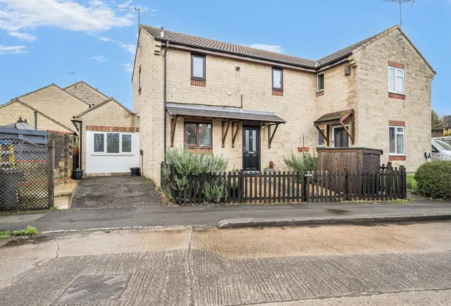 Osprey Drive, Stonehouse, GL10 2EJ, photo 1