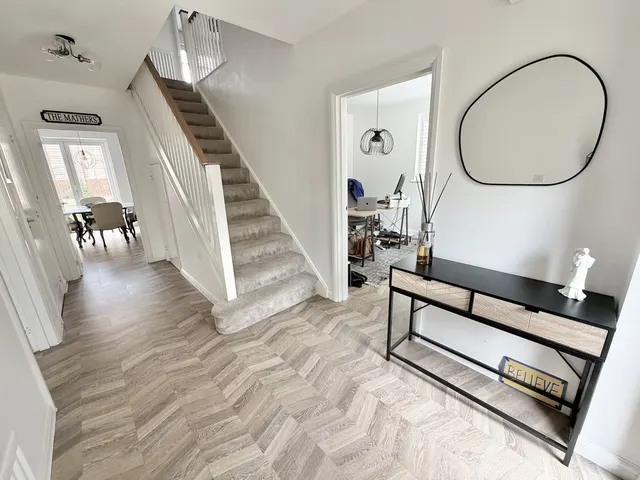 Deepcut, Camberley, photo 3