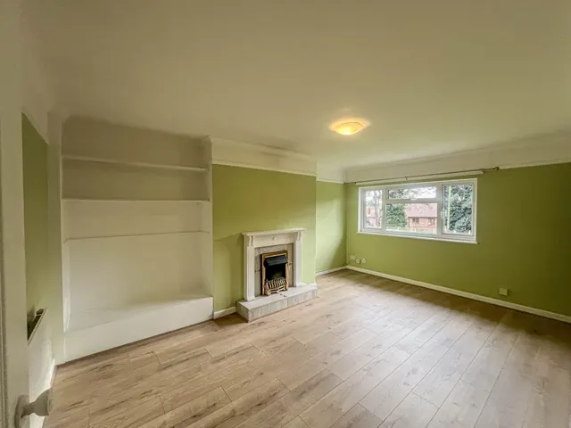 Photo 3 — Tudor Close, Shotley, IP9 1PA