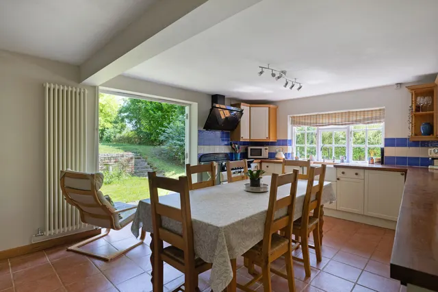 Photo 2 — Winterslow, Salisbury, SP5