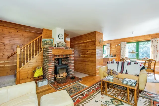 The Grove, Minstead, SO43, photo 3