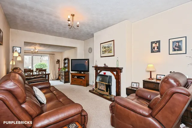 Lingfield Crescent, Wigan, WN6, photo 2