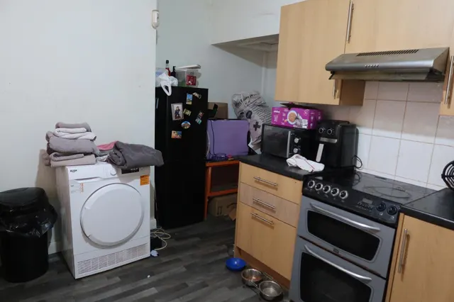 Photo 2 — 5 Pine Street, Burnley, UK, BB11 3AE