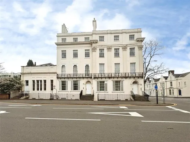 Kenilworth Road, Leamington Spa, CV32, photo 1
