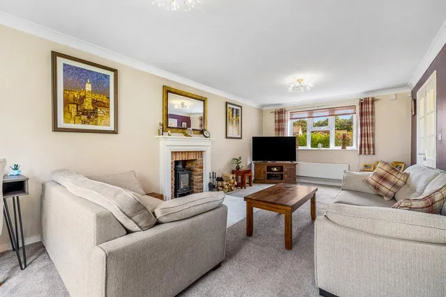 Temple Goring, Navenby, LN5, photo 3