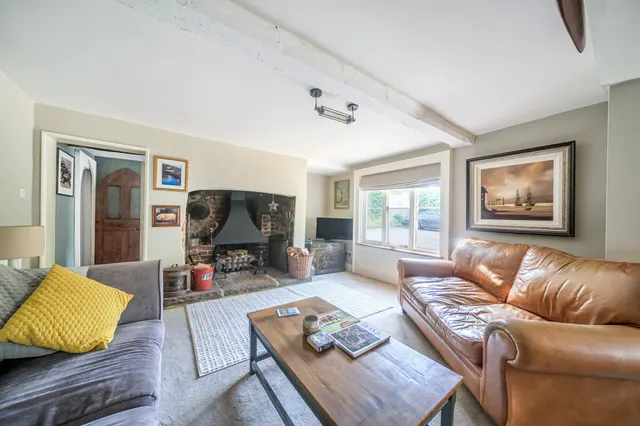 Bath Road, Newbury, RG14, photo 2