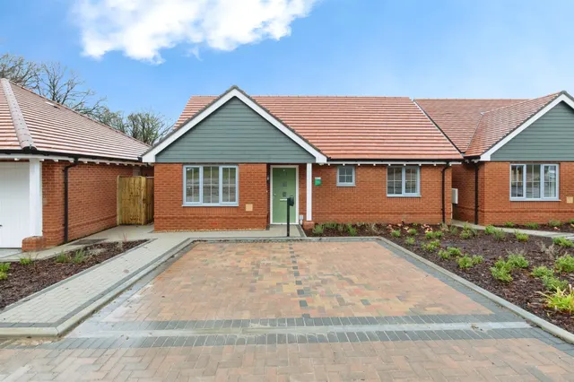 Edmondsham Road, Fordingbridge, BH31, photo 1