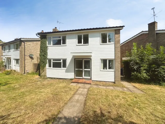 Oast House Crescent, Farnham, Surrey, GU9 0NP, photo 1