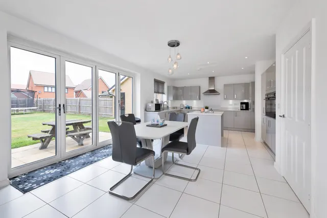 Photo 2 — Burgoyne Avenue, Wootton, Bedford, Bedford, MK43 9RR