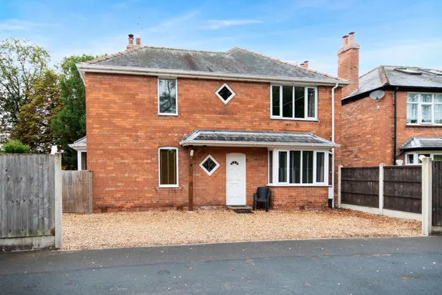Pennington Walk, Retford, DN22, photo 1