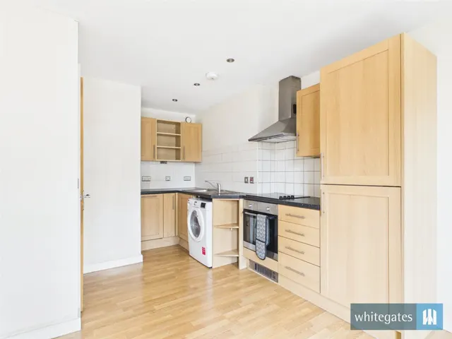 Sunbridge Road, Bradford, BD1, photo 3