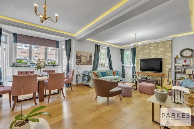 Pembroke Road, London, W8 6DE, photo 1