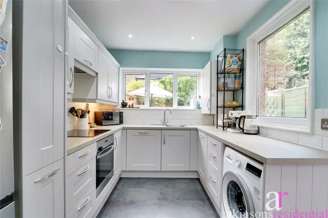 Photo 2 — Walton Street, Enfield, Middlesex, EN2 0LB