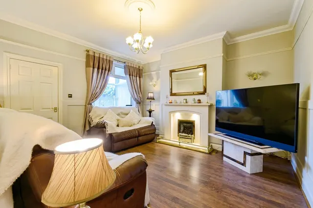 Photo 2 — Memorial Road, Worsley, Manchester, Greater Manchester, M28