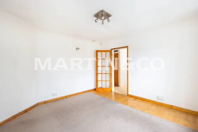 Photo 2 — Tavistock Road, South Woodford