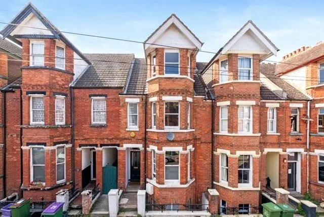 Radnor Park Crescent, Folkestone, Kent, CT19, photo 1