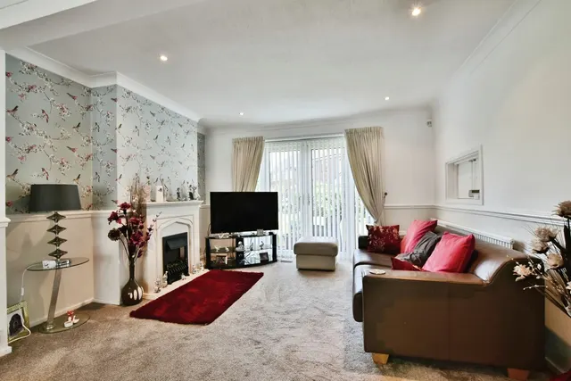 Photo 2 — Withenfield Road, Manchester, Greater Manchester, M23