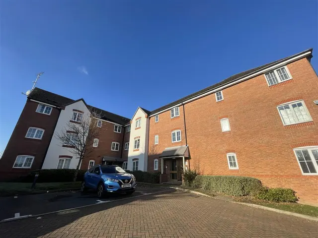 Tame Crossing, Wednesbury, WS10, photo 1