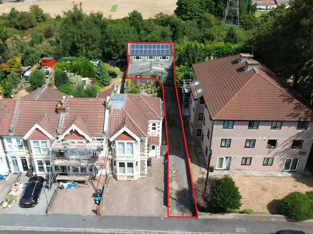 Photo 2 — 19a, Salisbury Road, St Annes, Bristol, BS4 4EL