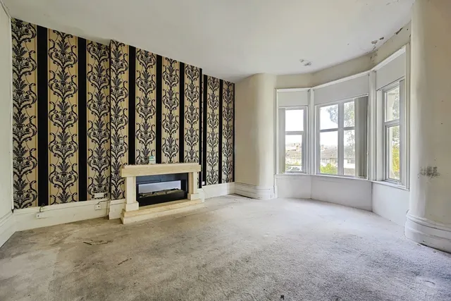 Skipton Road, Keighley, BD21, photo 2