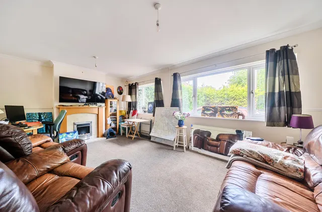 Lower New Road, West End, SO30, photo 2