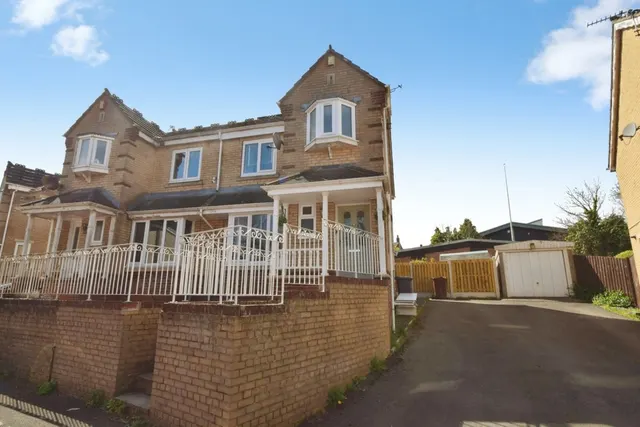 Eccleshill, Bradford, West Yorkshire, photo 1