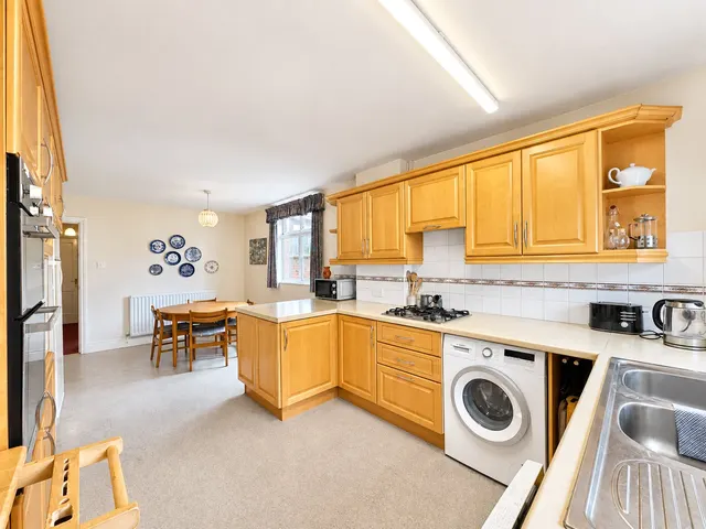 Victoria Drive, West Kirby, CH48, photo 3