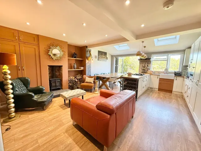 Winslow Road, Wingrave, HP22, photo 3