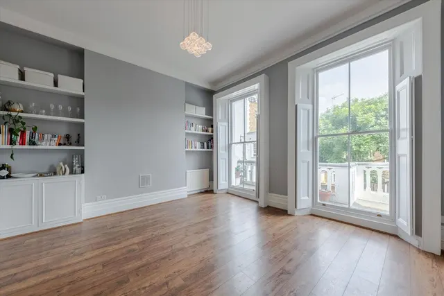Cumberland Street, London, SW1V, photo 3