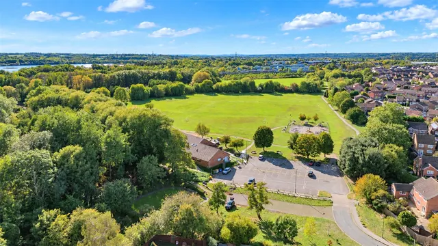 Sweet Briar Drive, Calcot, RG31, photo 3