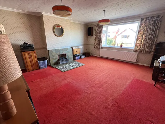 Photo 3 — Graham Drive, Disley, Stockport, Cheshire, SK12