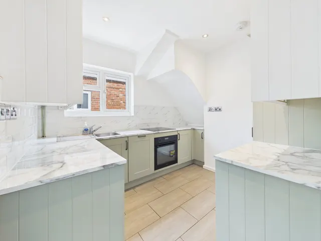 Vauxhall Terrace, Newport, TF10, photo 2