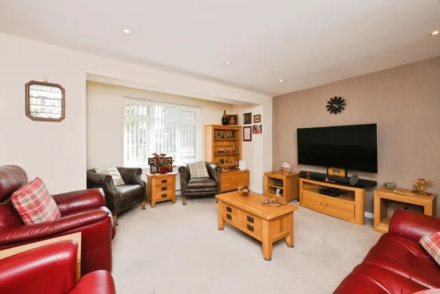 Photo 2 — Martin Road, Aveley, South Ockendon, Essex, RM15