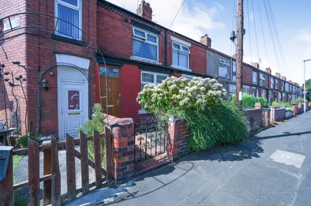 Wellfield Street, Warrington, WA5, photo 1