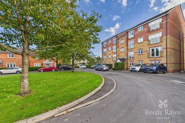 Everside Close, Worsley, M28, photo 1