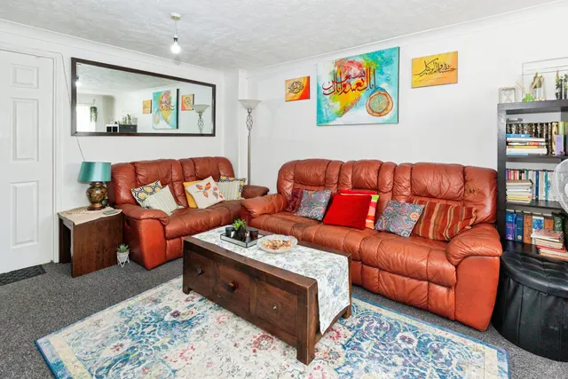 Copse Close, Slough, SL1, photo 3