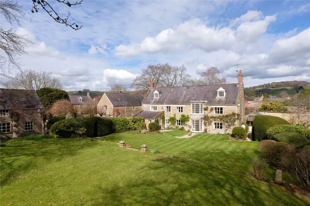 Whitcombe Road, Beaminster, DT8, photo 3
